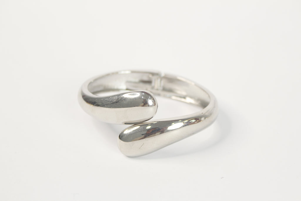 Brazalete "Liquid Silver"